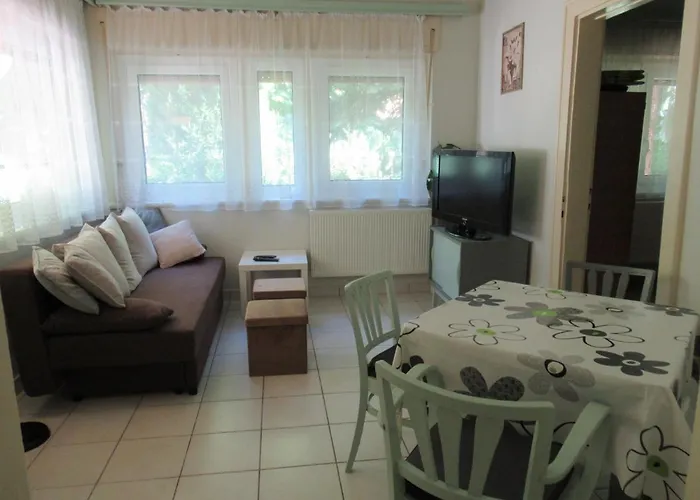 Aranyalma Hébergement de vacances Gárdony